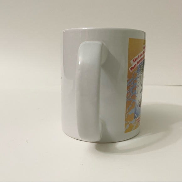 Beatles Magic Mystery Tour Mug with Original Box - Picture 4 of 16